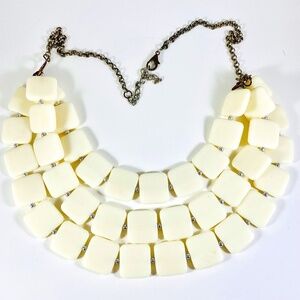 Cool Cream off white 3 strand lucite square bead statement necklace 1990s